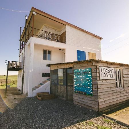 Udabno Hostel Eksteriør billede